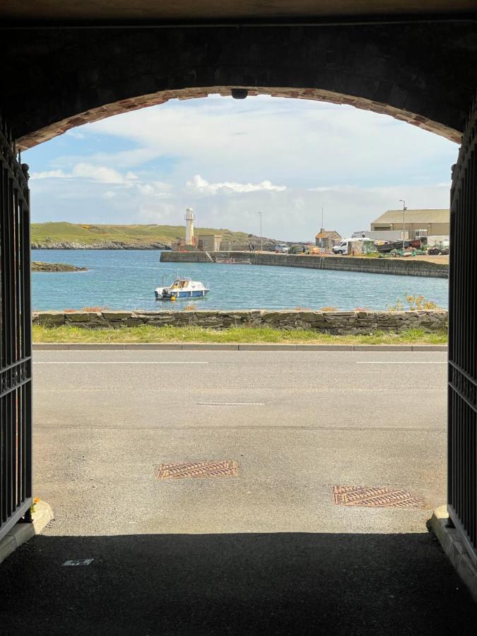 Lovely Apartment Overlooking The Harbour And Bay Ardglass Eksteriør bilde