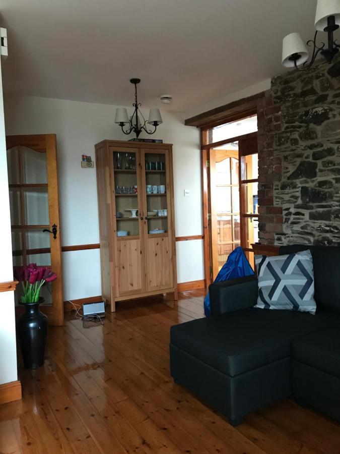 Lovely Apartment Overlooking The Harbour And Bay Ardglass Eksteriør bilde