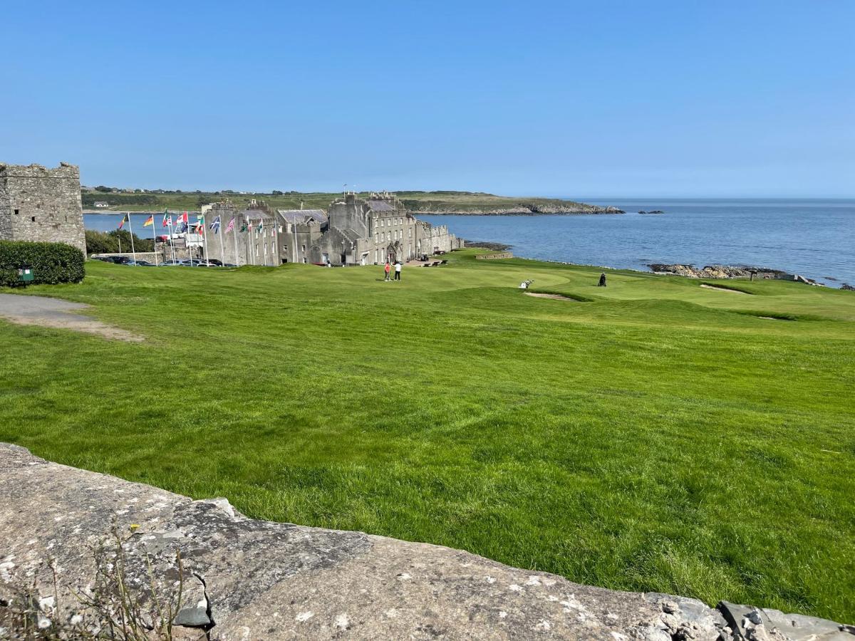 Lovely Apartment Overlooking The Harbour And Bay Ardglass Eksteriør bilde